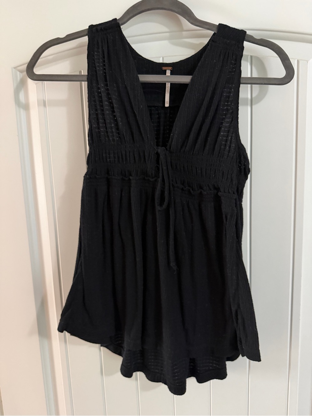 Free People Black Sleeveless V-Neck Tie-Front Women's Top